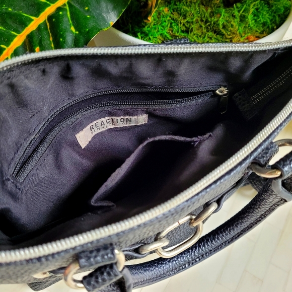 KENNETH COLE REACTION  Crossbody Handbag Black Vegan Pebbled Leather - Picture 11 of 12